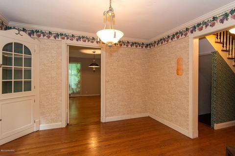 725 S 3rd St, Niles, MI 49120 photo 17
