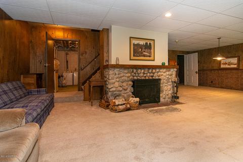 725 S 3rd St, Niles, MI 49120 photo 31