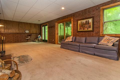 725 S 3rd St, Niles, MI 49120 photo 30