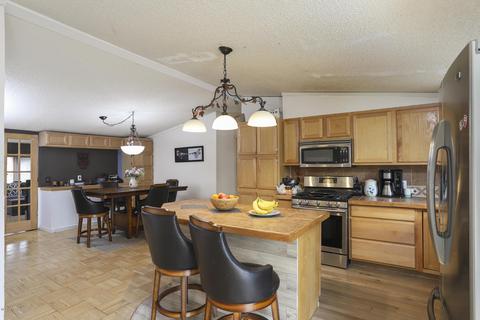 2208 E 95th St, Newaygo, MI 49337 photo 8