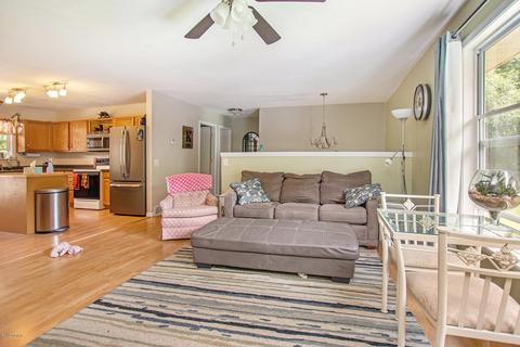 227 Mill St, Newaygo, MI 49337 photo 10