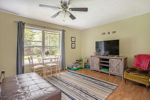 227 Mill St, Newaygo, MI 49337 photo 9