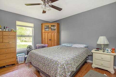 227 Mill St, Newaygo, MI 49337 photo 6