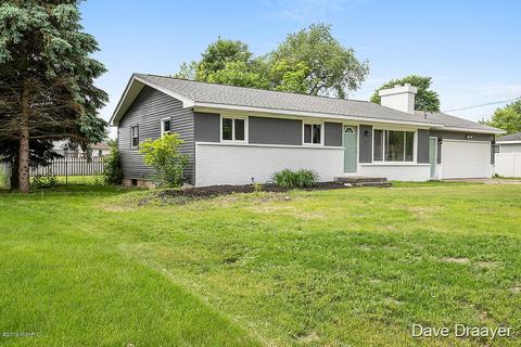 2130 Pine St, Jenison, MI 49428 photo 2