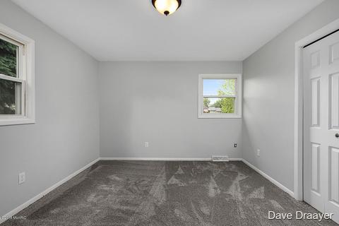 2130 Pine St, Jenison, MI 49428 photo 10