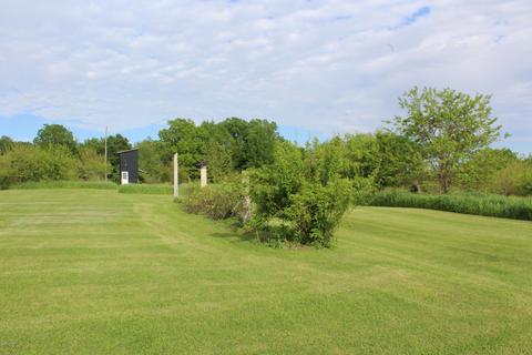 6492 E Stanton Rd, Stanton, MI 48888 photo 16
