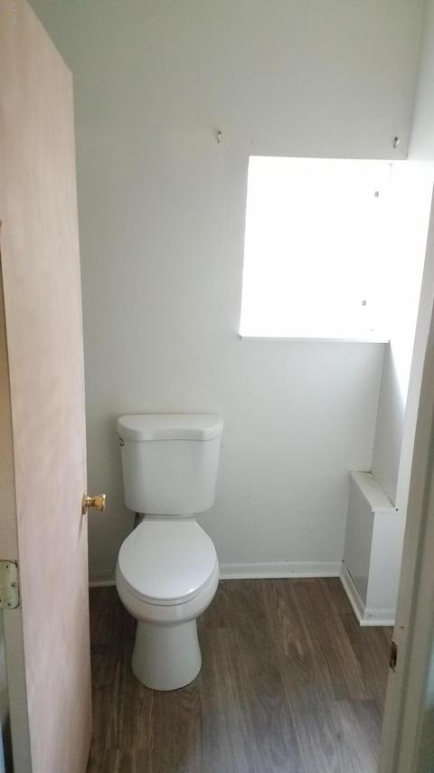 205 W Bennett St, Three Rivers, MI 49093 photo 7