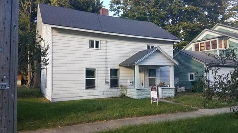 205 W Bennett St, Three Rivers, MI 49093 photo 1