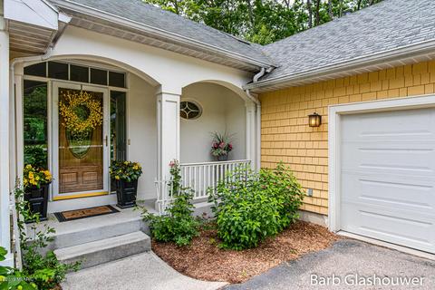 21 Deer Run Dr NE, Ada, MI 49301 photo 3