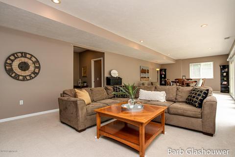 21 Deer Run Dr NE, Ada, MI 49301 photo 33