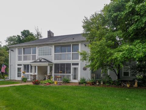 359 Westbrook Ct, Marshall, MI 49068 photo 1