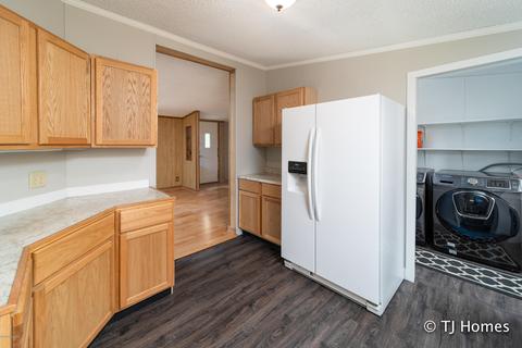 4730 Belding Rd, Belding, MI 48809 photo 2