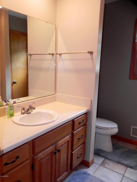 56890 Eagle Ct, Three Rivers, MI 49093 photo 13