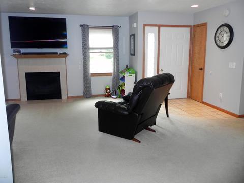 56890 Eagle Ct, Three Rivers, MI 49093 photo 7