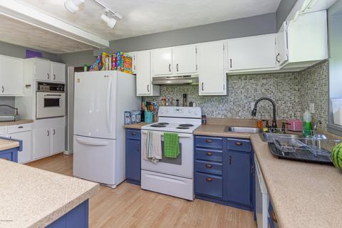 64709 Burgener Rd, Constantine, MI 49042 photo 6