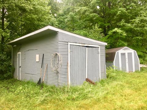 2609 E 8 Mile Rd, White Cloud, MI 49349 photo 4