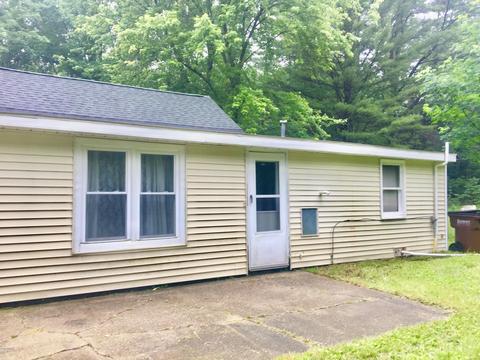 2609 E 8 Mile Rd, White Cloud, MI 49349 photo 2