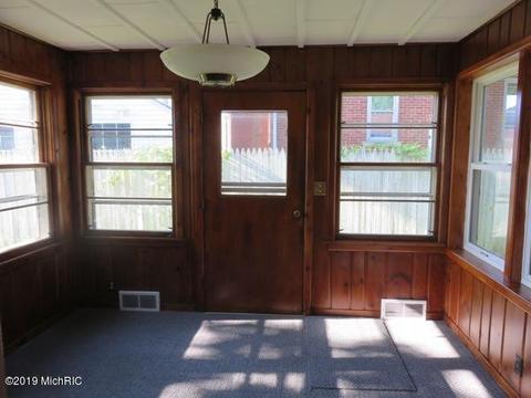 116 N Walker St, Bronson, MI 49028 photo 6