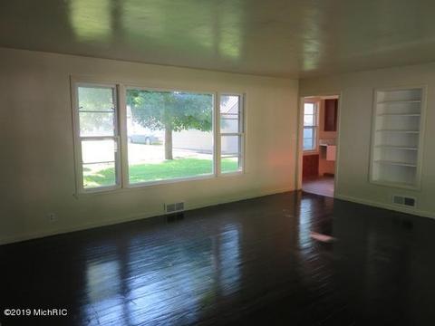 116 N Walker St, Bronson, MI 49028 photo 8