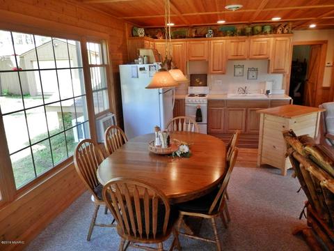 841 E 11 Mile Rd, Irons, MI 49644 photo 7