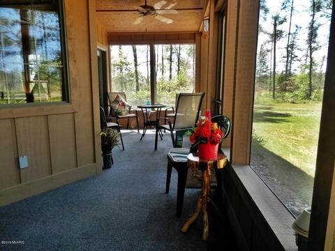 841 E 11 Mile Rd, Irons, MI 49644 photo 5