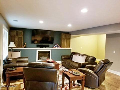 11640 Thames Ct, Lowell, MI 49331 photo 21
