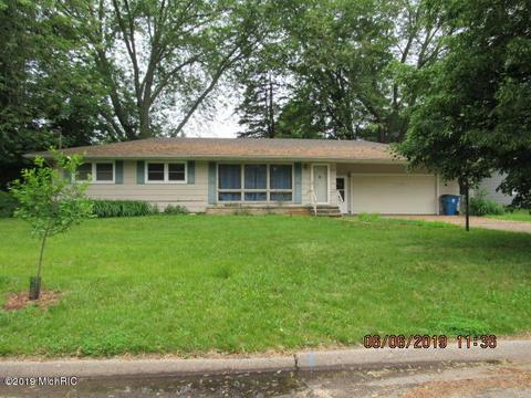 505 East Dr, Marshall, MI 49068 photo 1