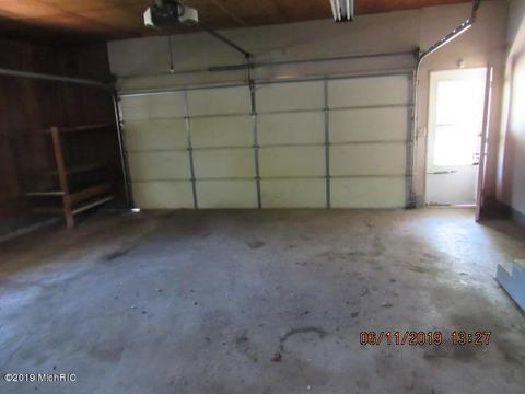 505 East Dr, Marshall, MI 49068 photo 14