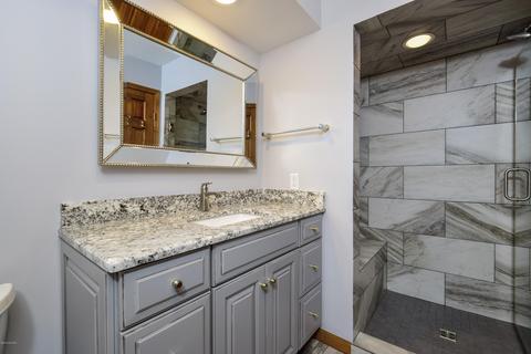 7670 Timber Bluff Dr SE, Ada, MI 49301 photo 17
