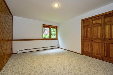 7670 Timber Bluff Dr SE, Ada, MI 49301 photo 23