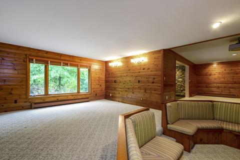 7670 Timber Bluff Dr SE, Ada, MI 49301 photo 20