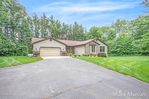 3647 20th St, Dorr, MI 49323 photo 22