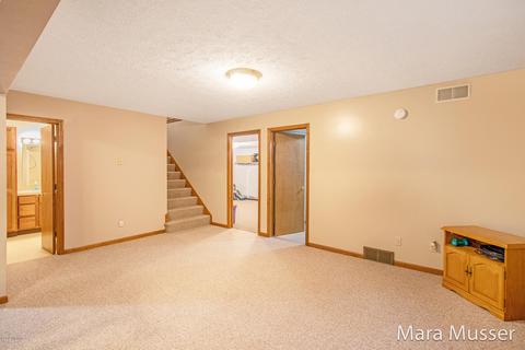 3647 20th St, Dorr, MI 49323 photo 15