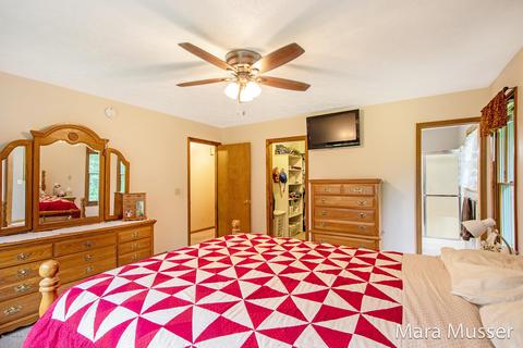 3647 20th St, Dorr, MI 49323 photo 10