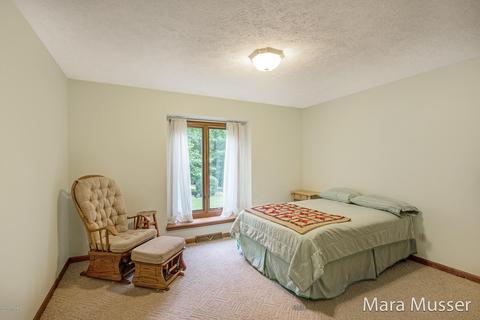 3647 20th St, Dorr, MI 49323 photo 12