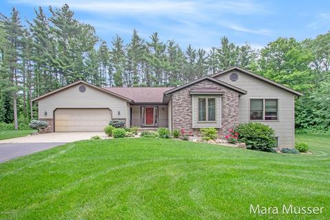 3647 20th St, Dorr, MI 49323 photo 1