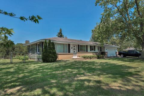 7619 Chickadee Dr, Jenison, MI 49428 photo 1