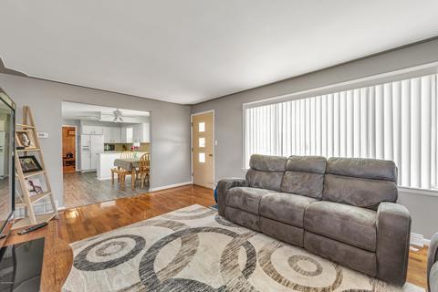 7619 Chickadee Dr, Jenison, MI 49428 photo 8