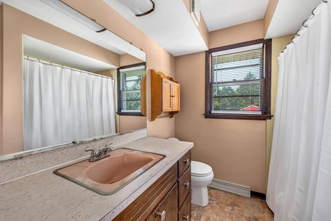 7619 Chickadee Dr, Jenison, MI 49428 photo 10