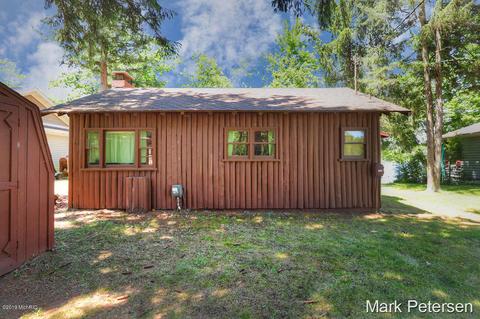 3094 Spruce Dr, Stanton, MI 48888 photo 3