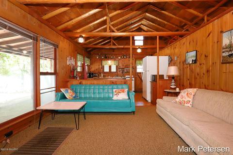 3094 Spruce Dr, Stanton, MI 48888 photo 7