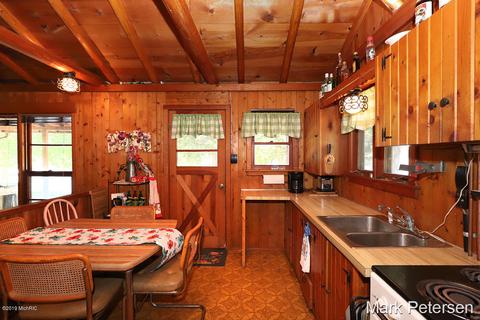 3094 Spruce Dr, Stanton, MI 48888 photo 8