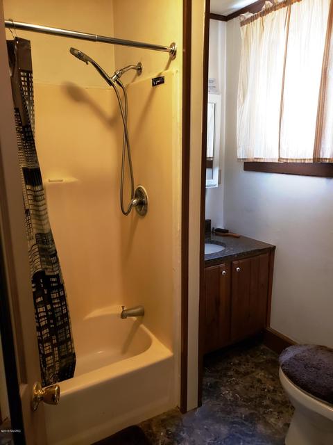 1207 Fifth St, Three Rivers, MI 49093 photo 13