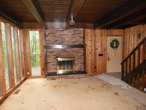 449 E 56th St, Newaygo, MI 49337 photo 9