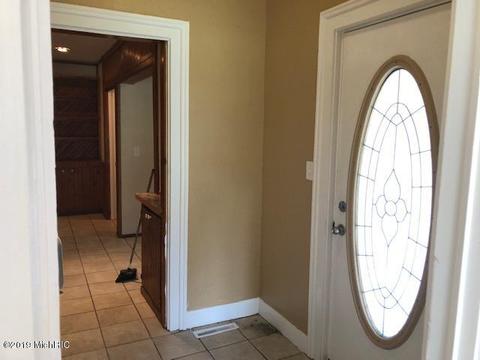 403 N Marshall Ave, Marshall, MI 49068 photo 8