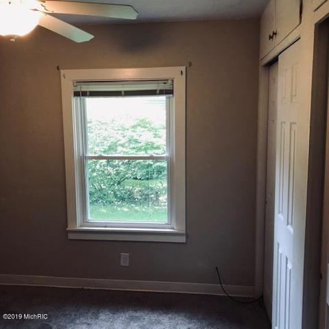 403 N Marshall Ave, Marshall, MI 49068 photo 22