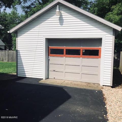 403 N Marshall Ave, Marshall, MI 49068 photo 5