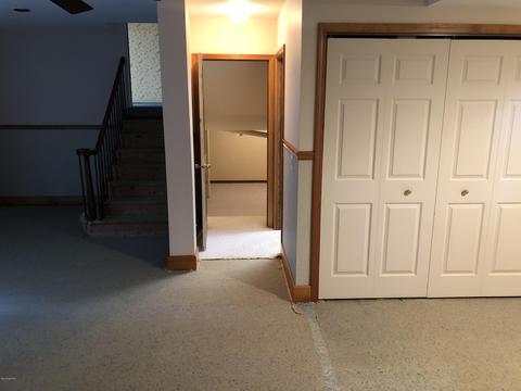 7109 S Walker Rd, Spring Lake, MI 49456 photo 23