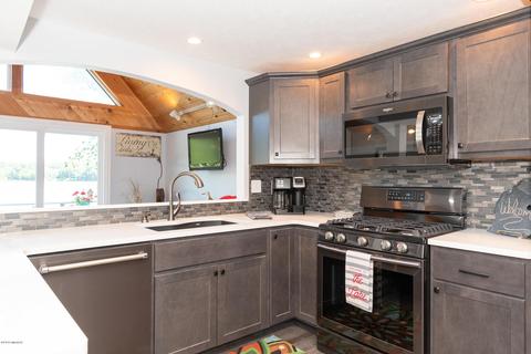 14641 M-89, Augusta, MI 49012 photo 12