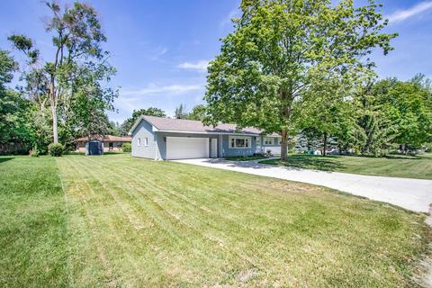 7487 Glendora Ave, Jenison, MI 49428 photo 2